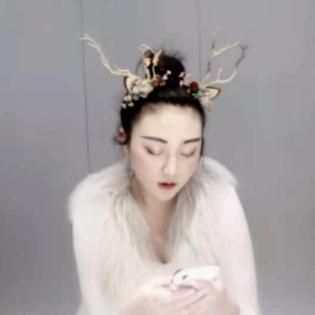 小柒柒吖