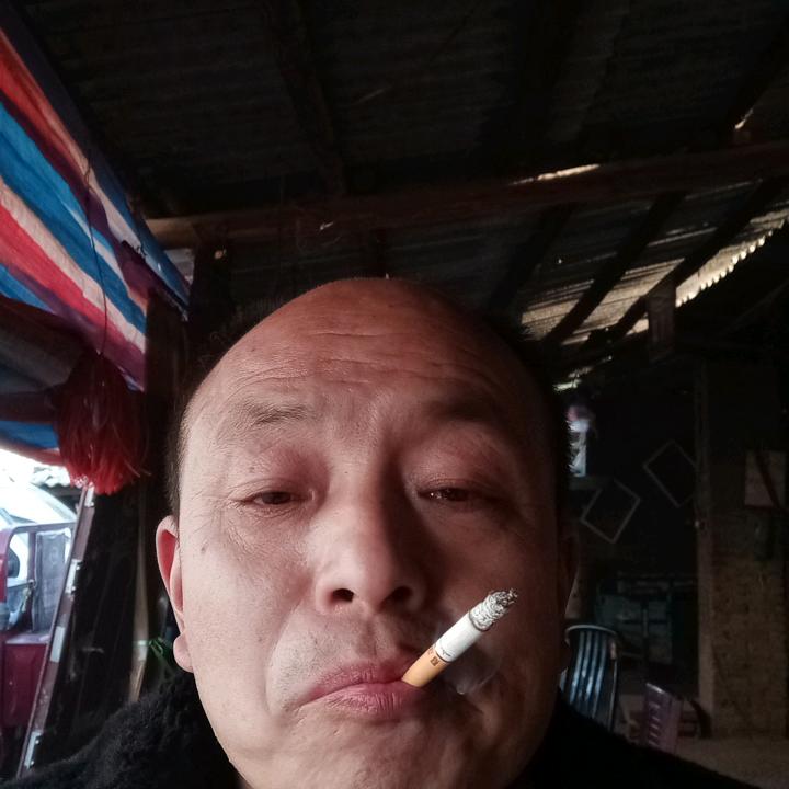 蒋华