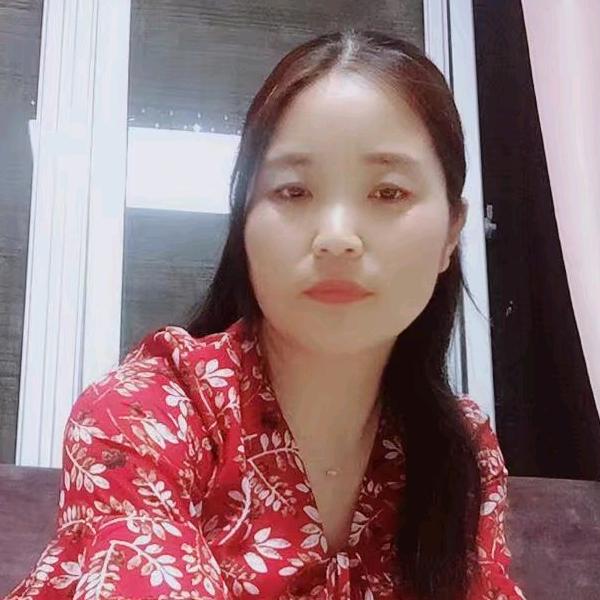 潘女士