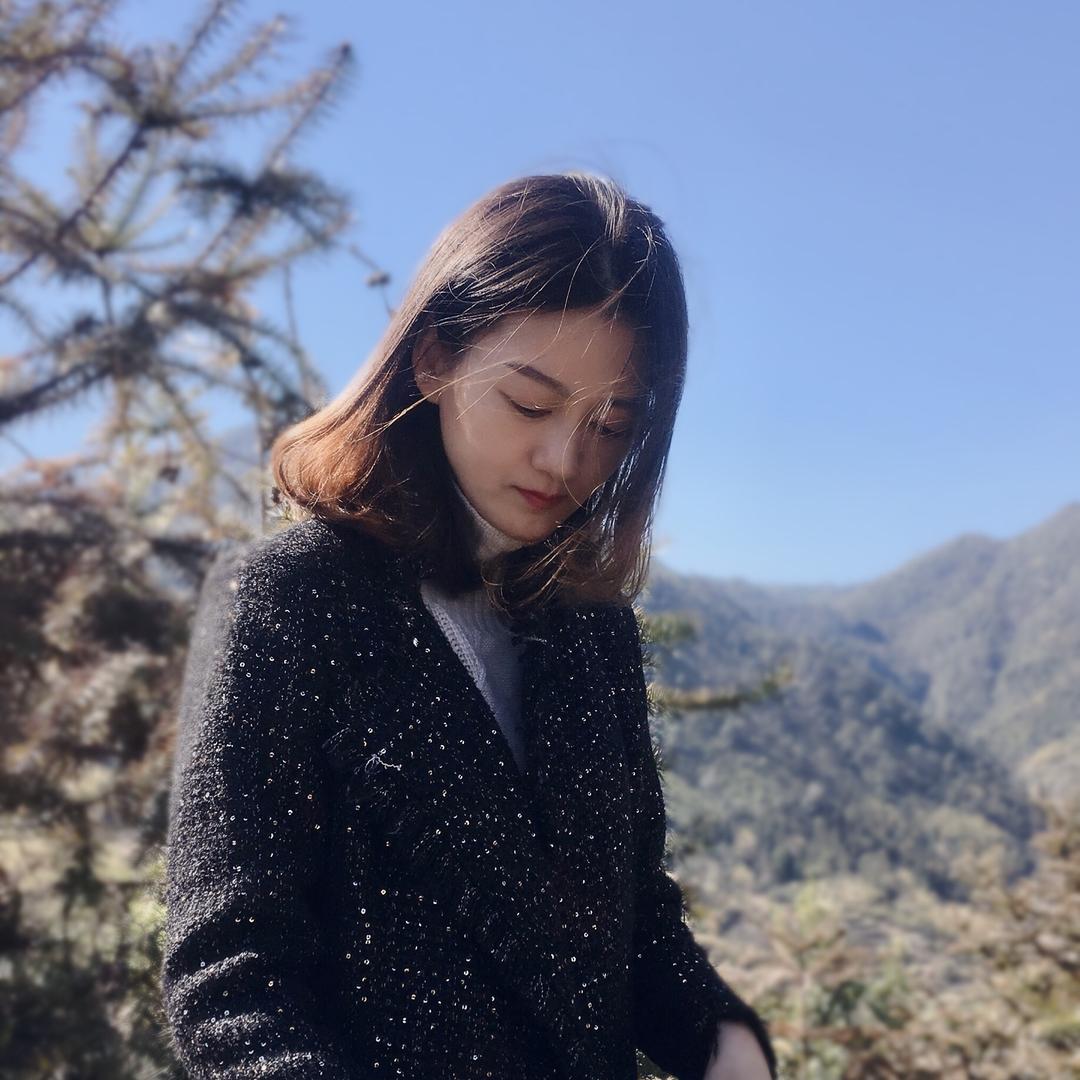 丹皓服饰