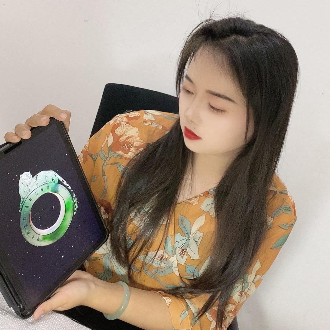 玉雕师阿斗翡翠订制