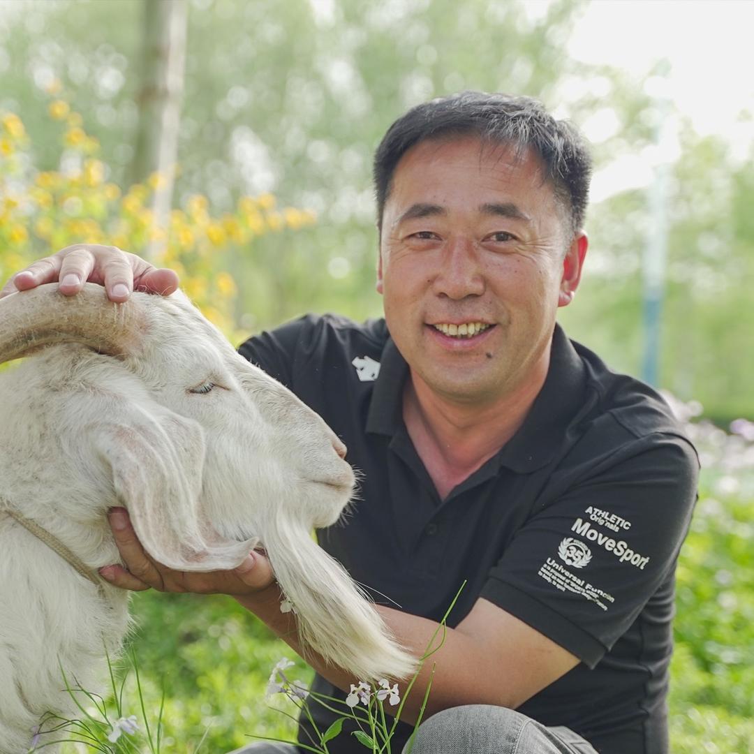 滨州大草原张亮