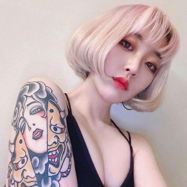 喝可乐的猫32c