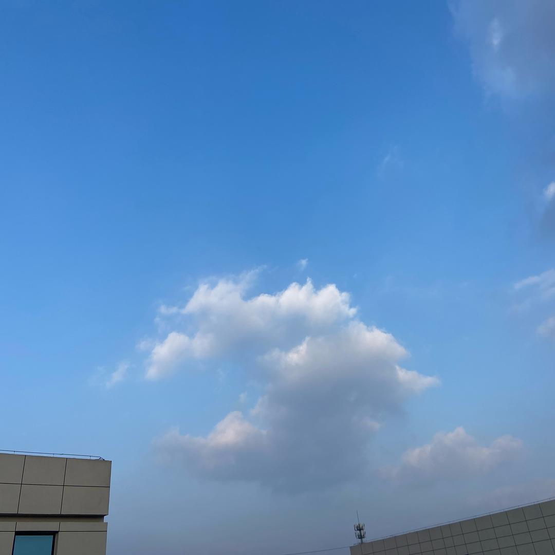 向钱冲锋的勇士