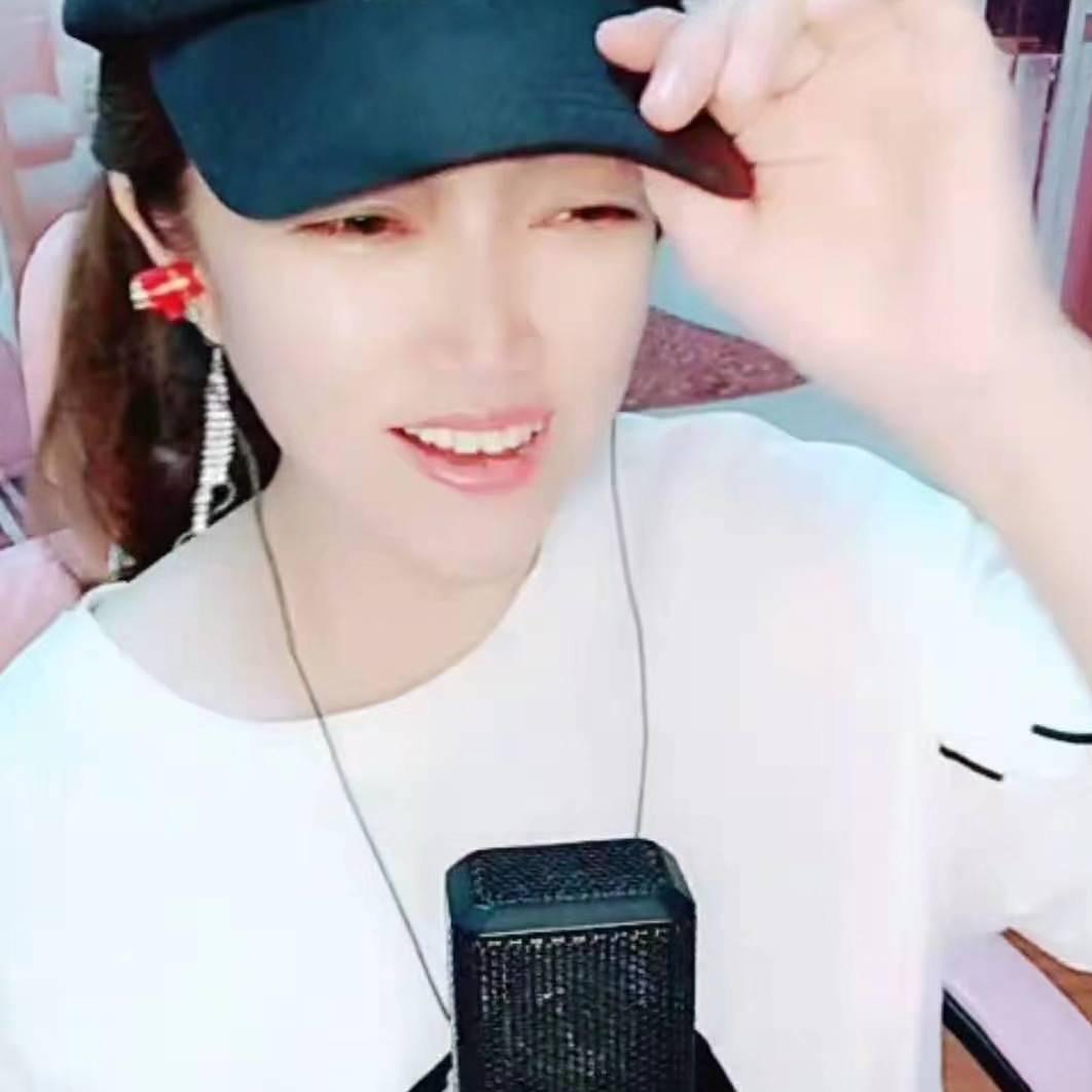 温 馨