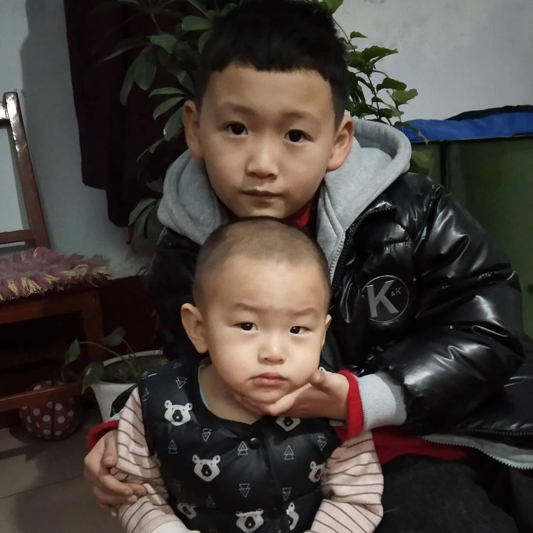 担经舞蹈队卢林桂_