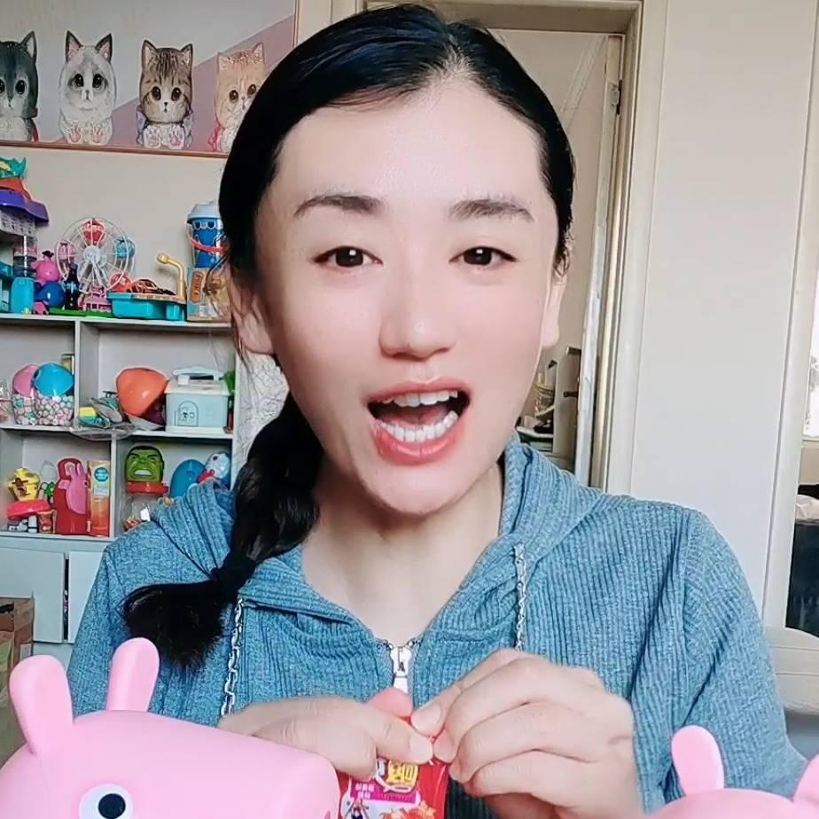 爱玩小屁孩