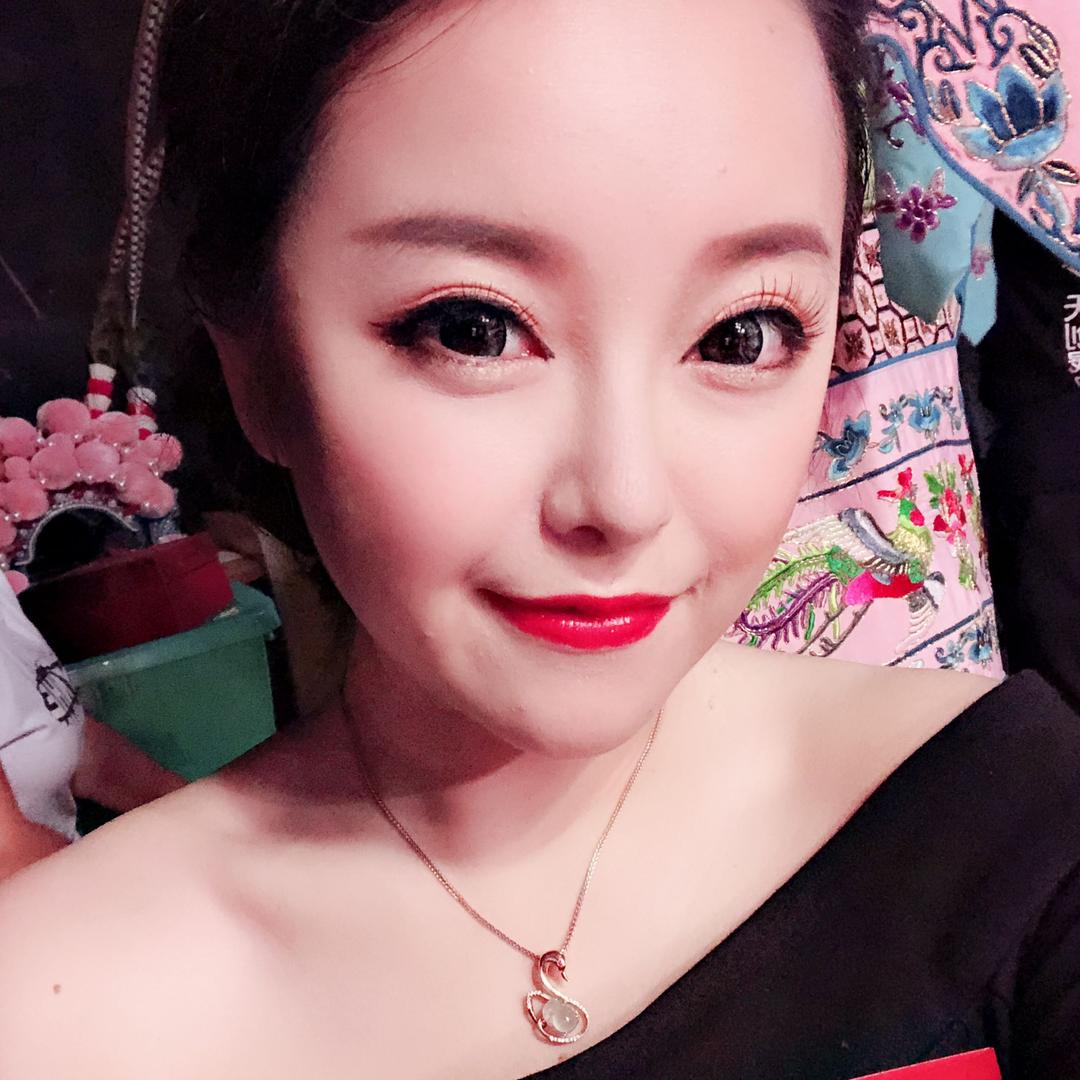毕玉玺小虎牙