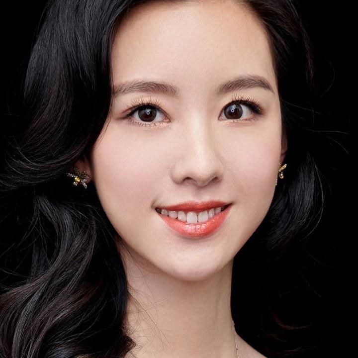 卖女孩的小火柴