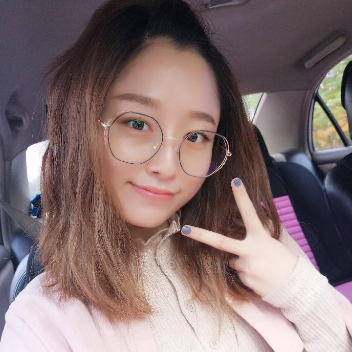 你的前女友张小样