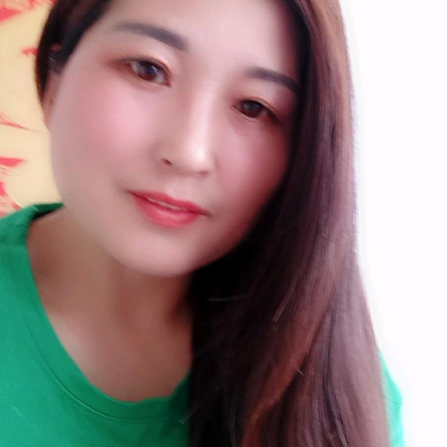 没心没肺的活着，要做个傻女人