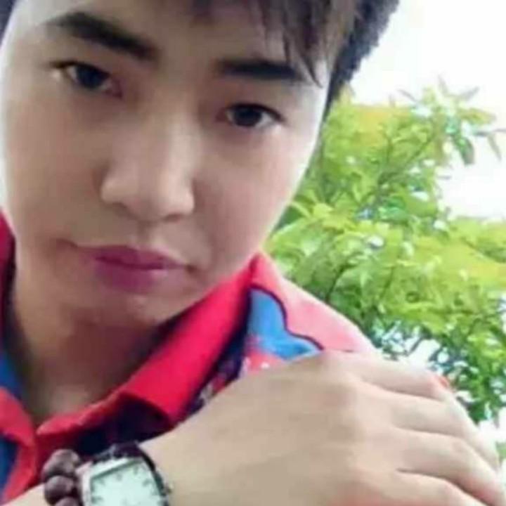 哥依然潇洒