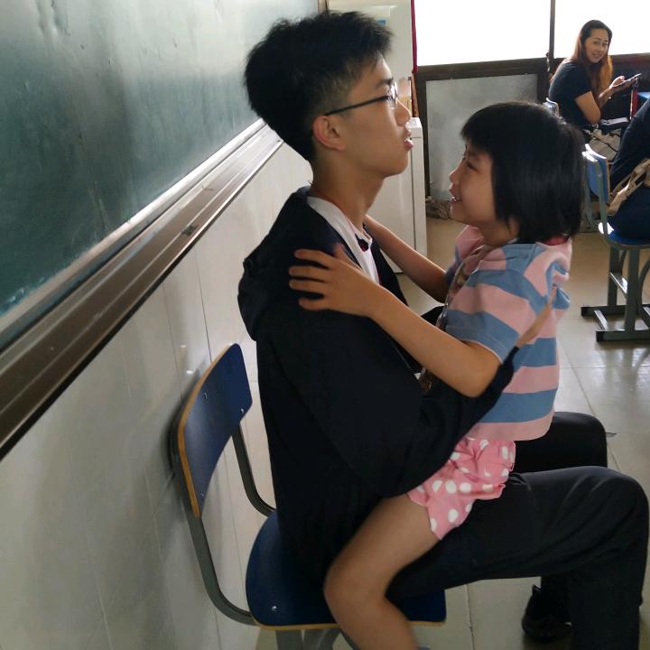 云云