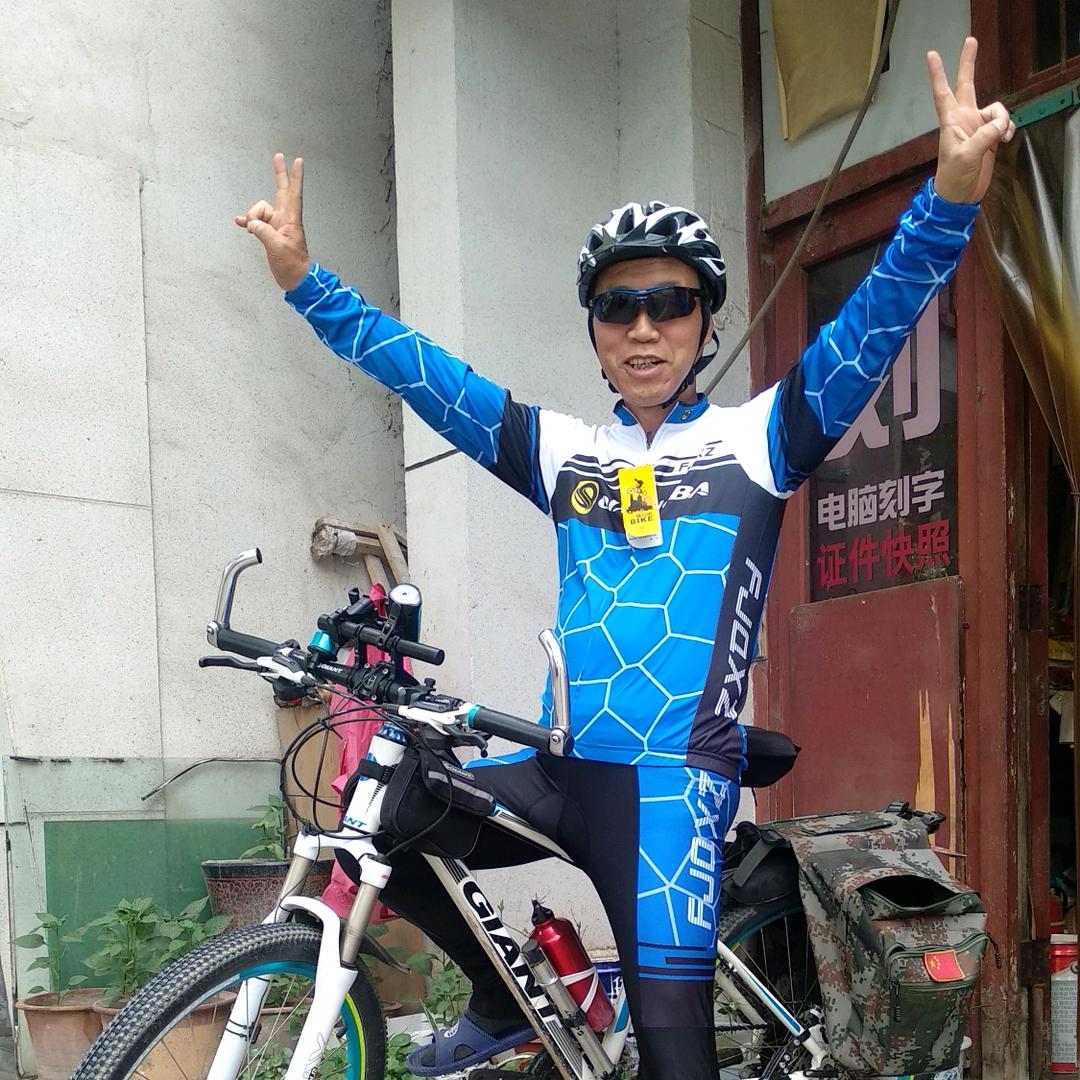 骑行新红