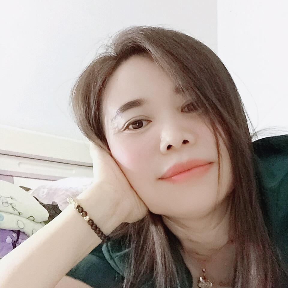 忙着赚钱。