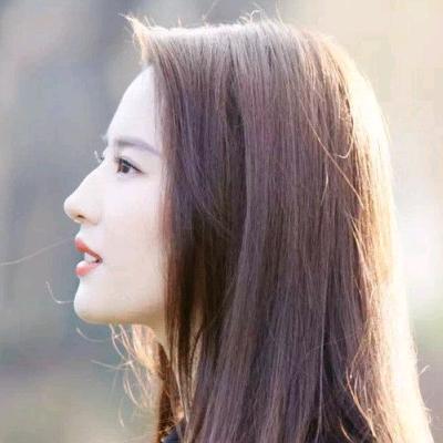 @八月💞
