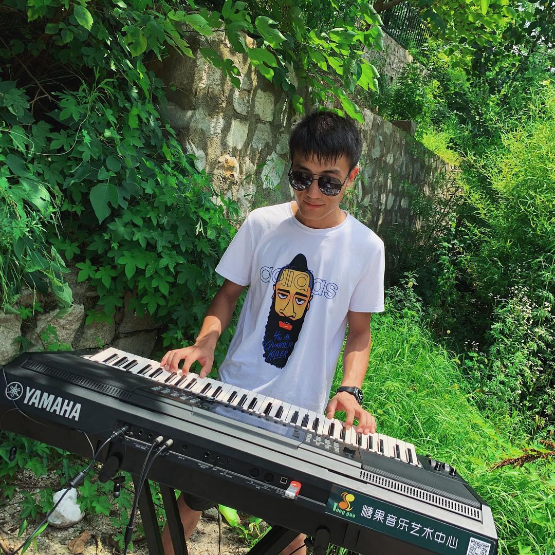 音乐🎵阿怪@