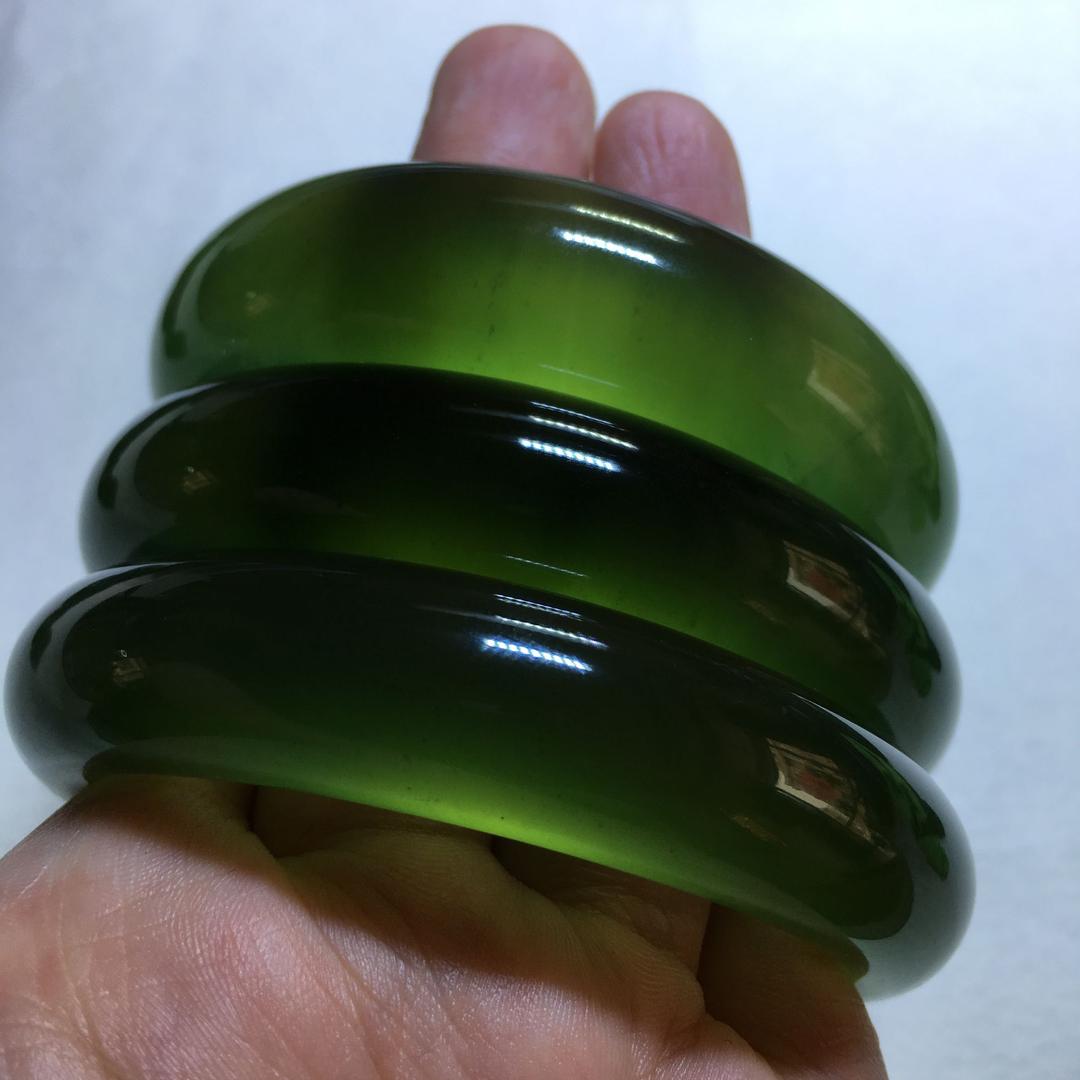 岫玉满天下娜姐