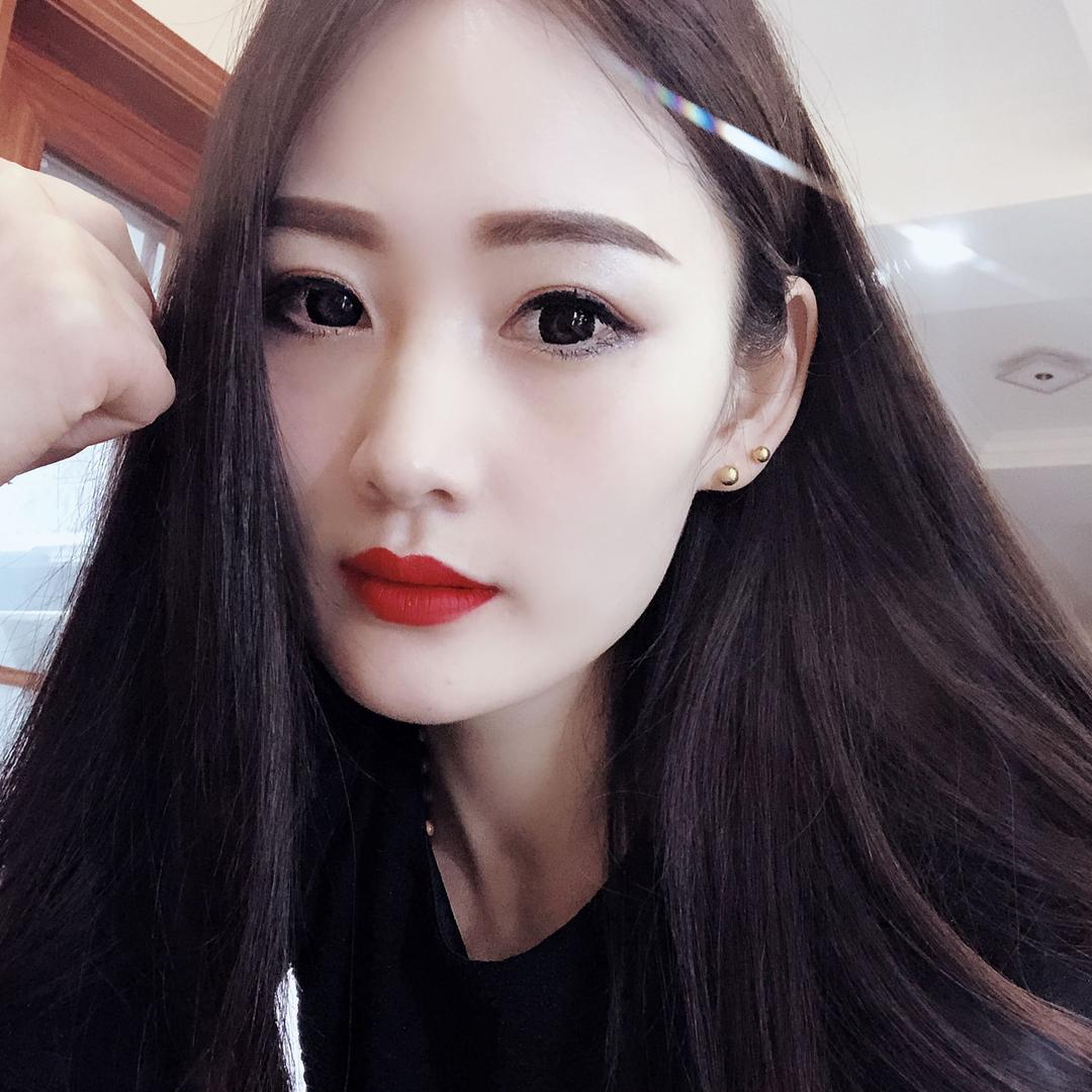 @董小姐💍 💋