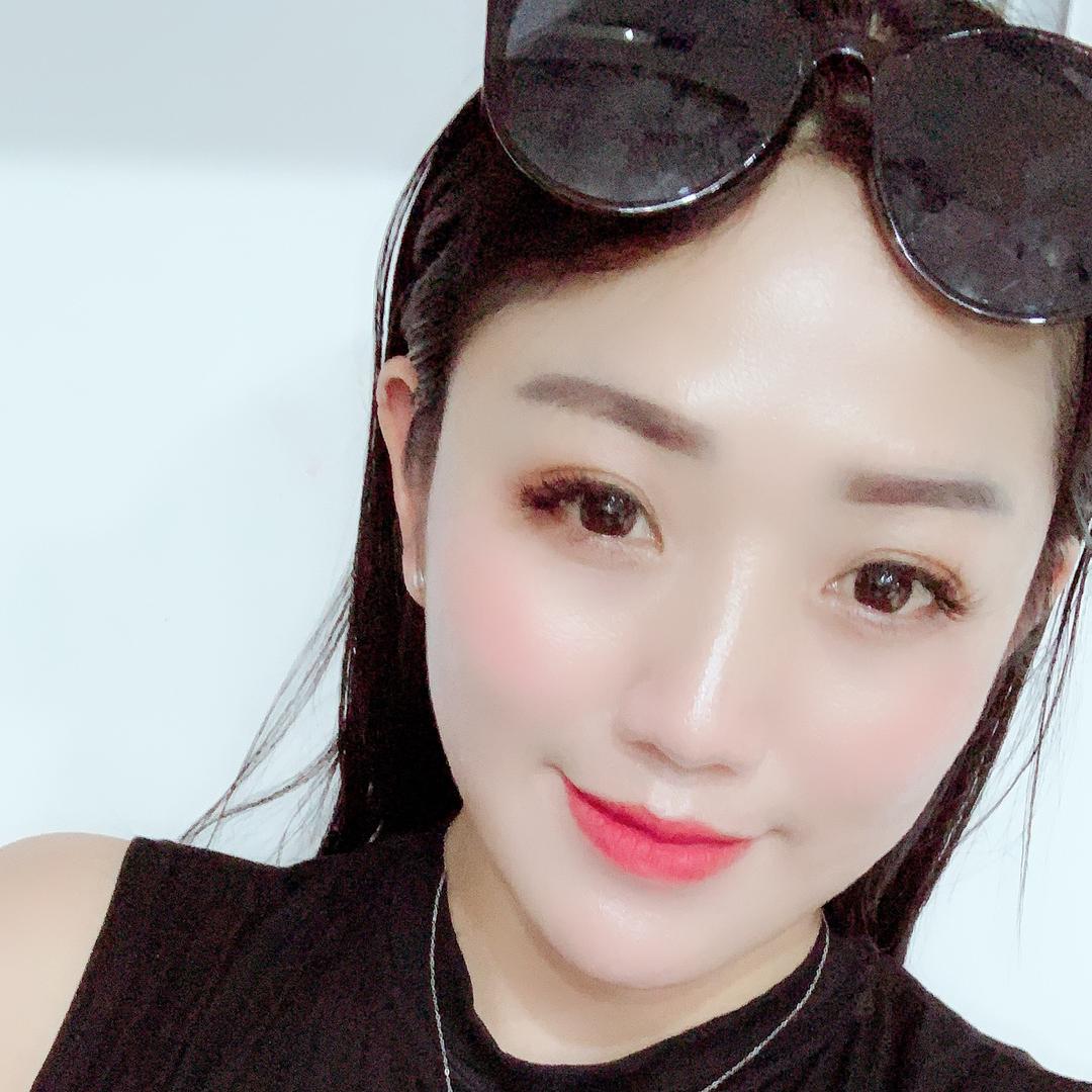 亳州市谯城区宫嫚嫚服装店