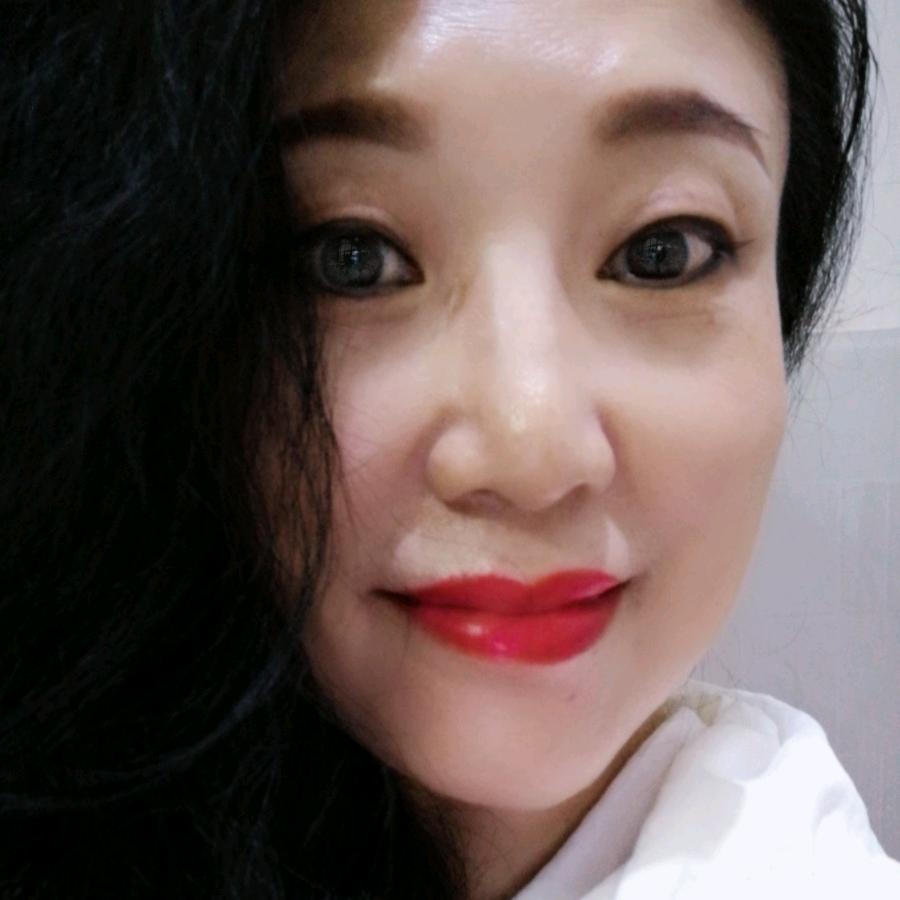 女 汉 子