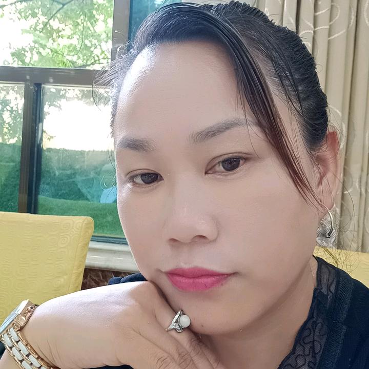 任芳芳受过伤的女人！