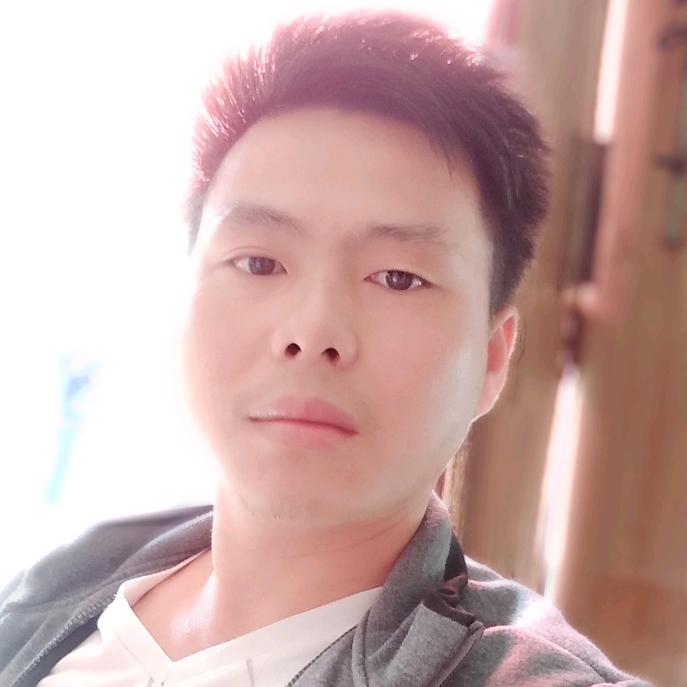 姚摆哥