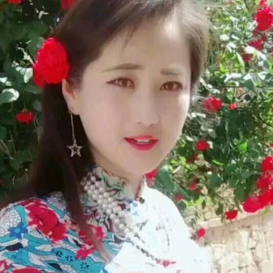 开开心心。