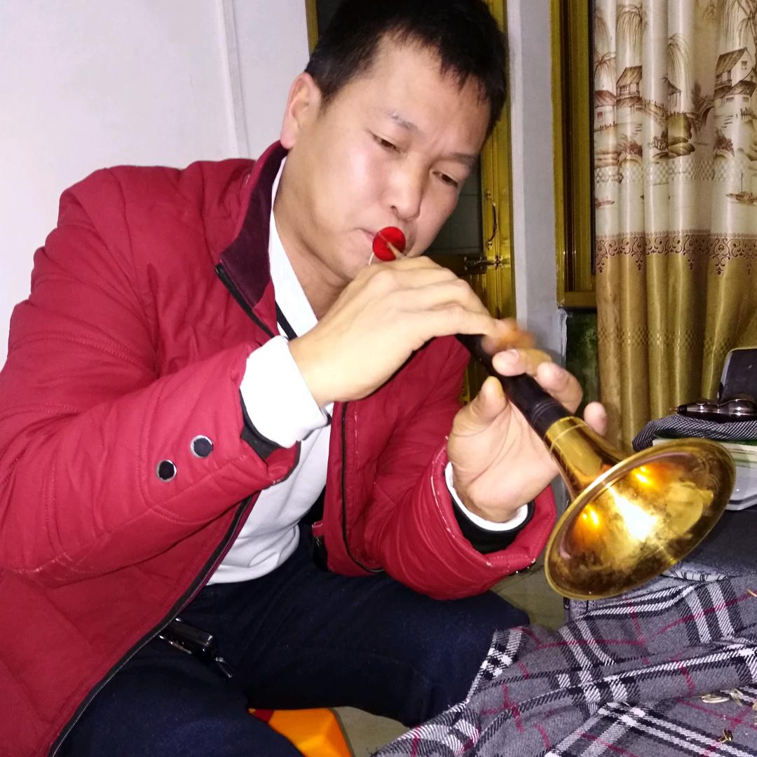 吹得凶