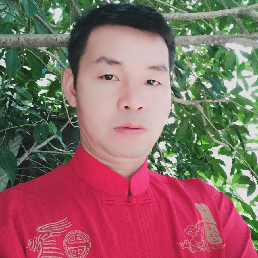 李少波