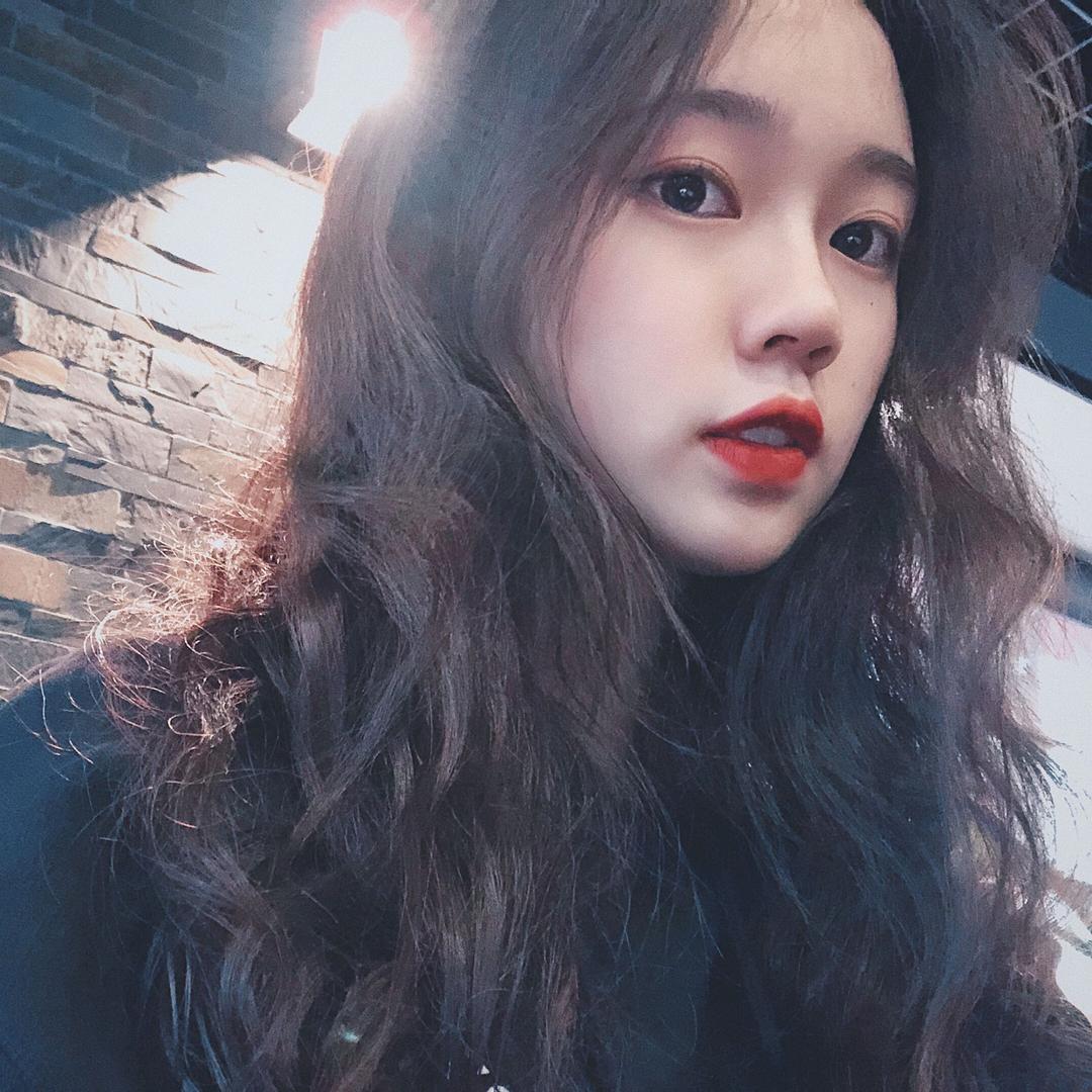 杨凌Yling