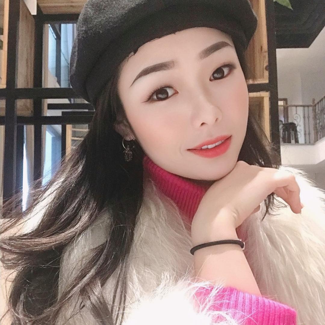 单眼妹儿💋💋💋