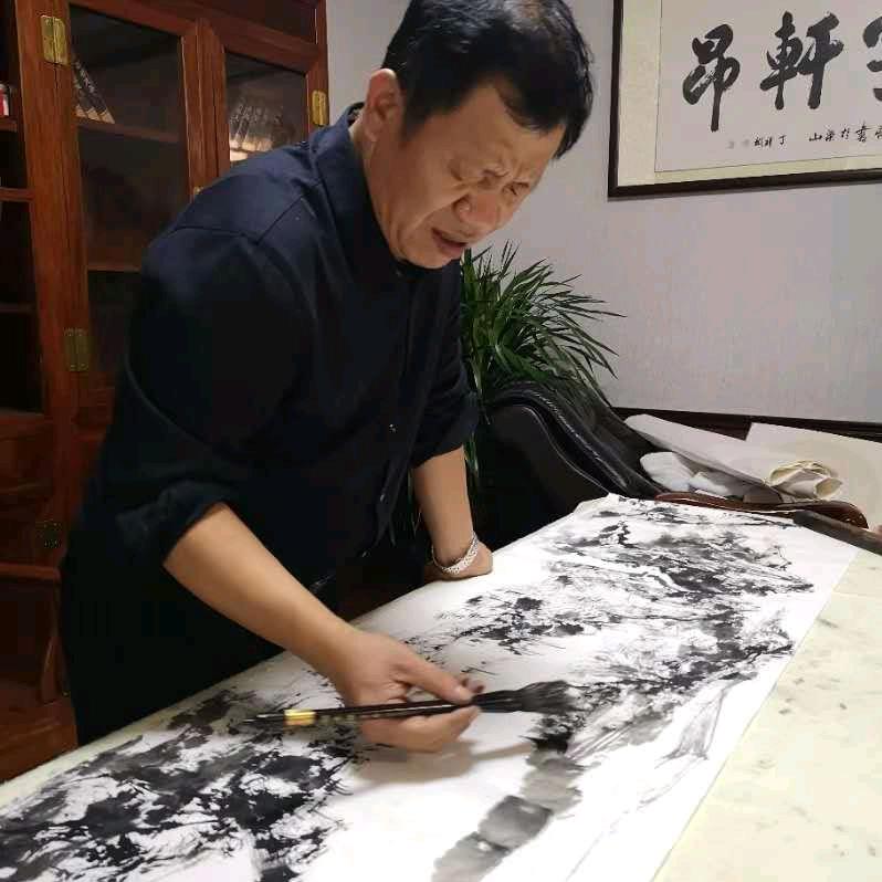 谌大朴