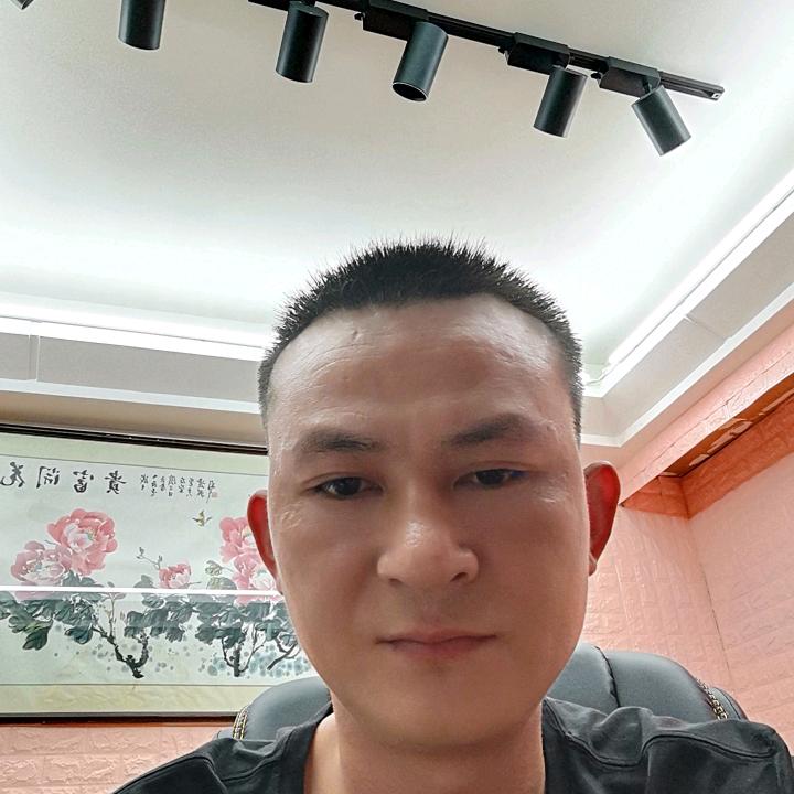 黄