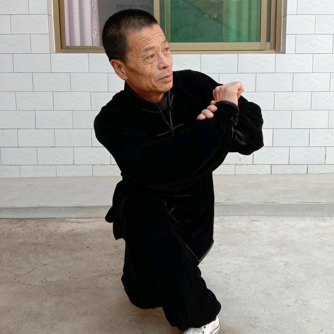 老闫  (知足常乐)