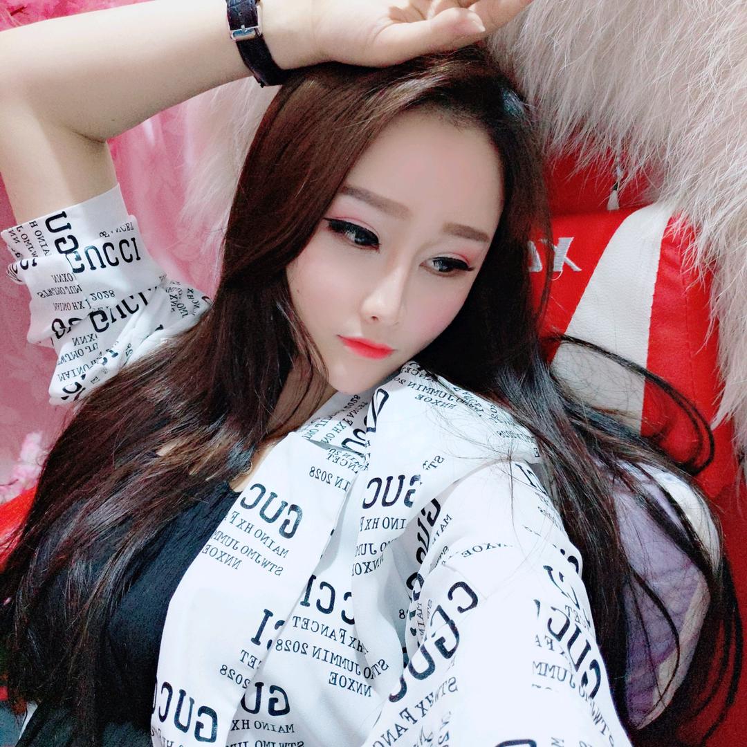 周菲儿