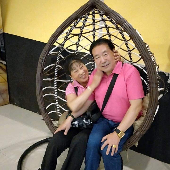 李姐  《李大姐赞必回》