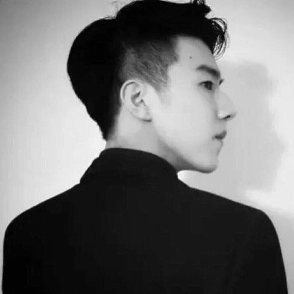 MR•CHEN