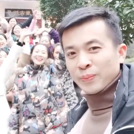 腿哥