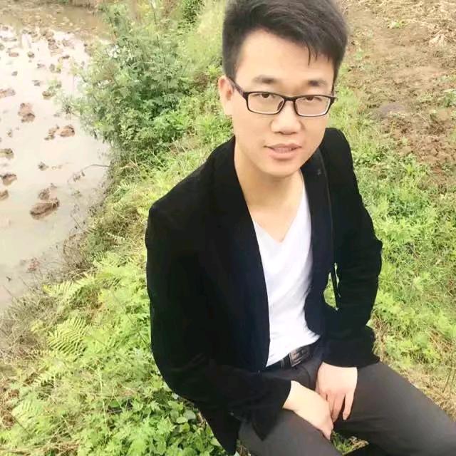 张进.