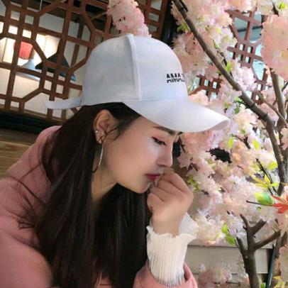 @帆帆小草包