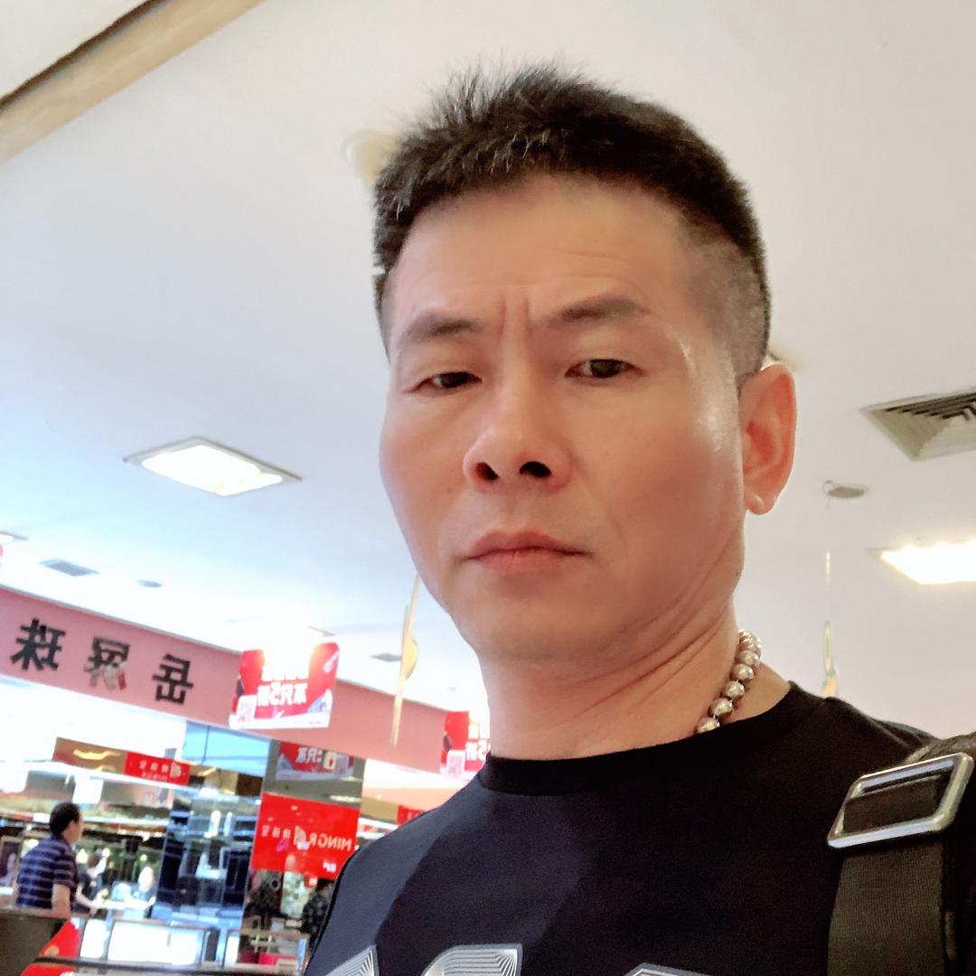 张志华
