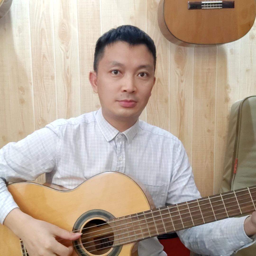 杨帆的吉他小店