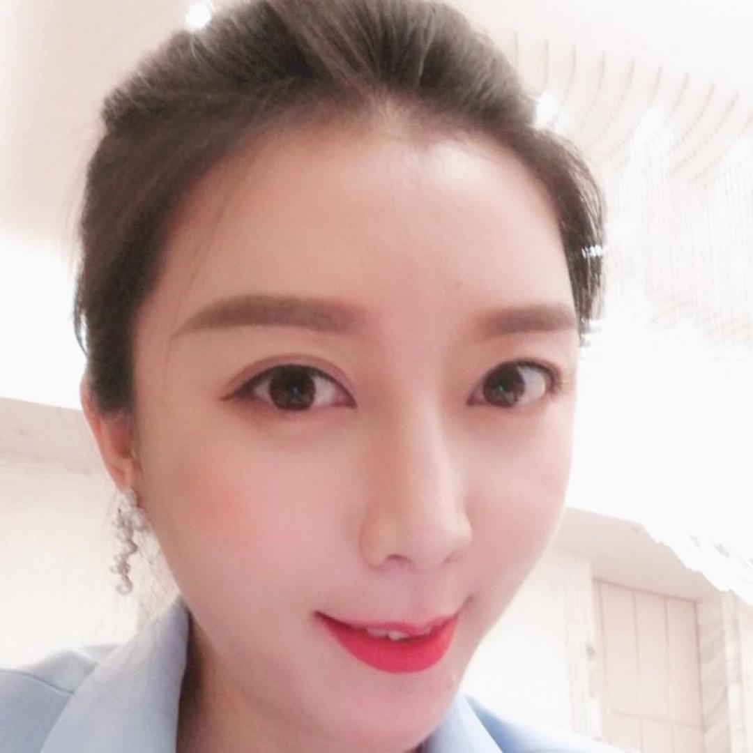 邵子珊 33总