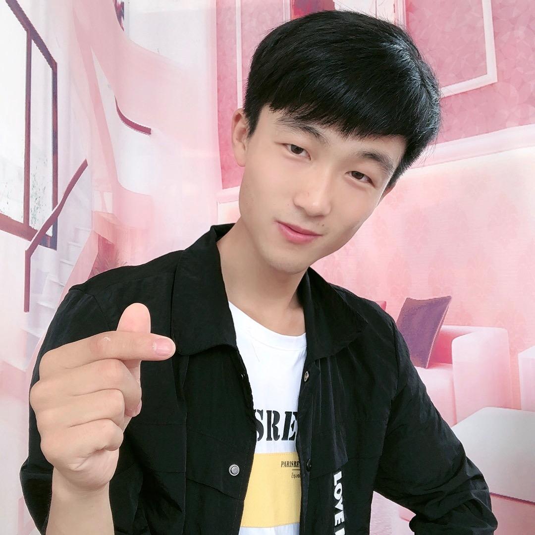我是高伟一