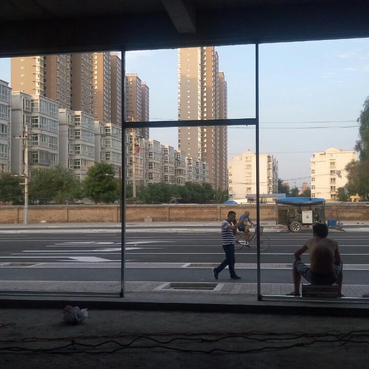 贺志龙
