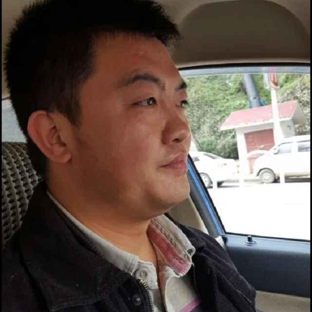 亚军寄卖行(财富场6号)