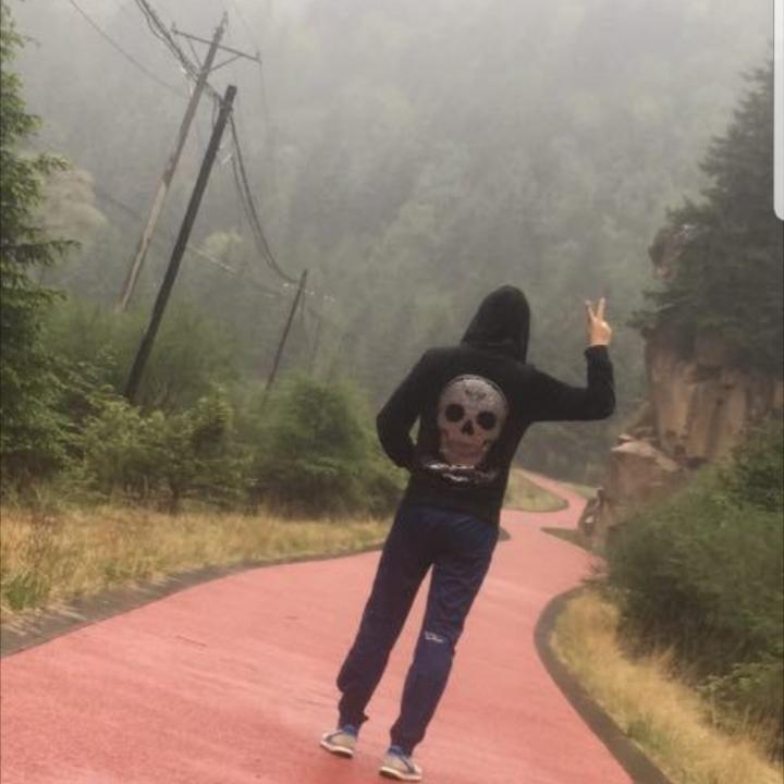 明天会更好✌️