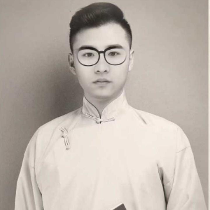 王小白 吖