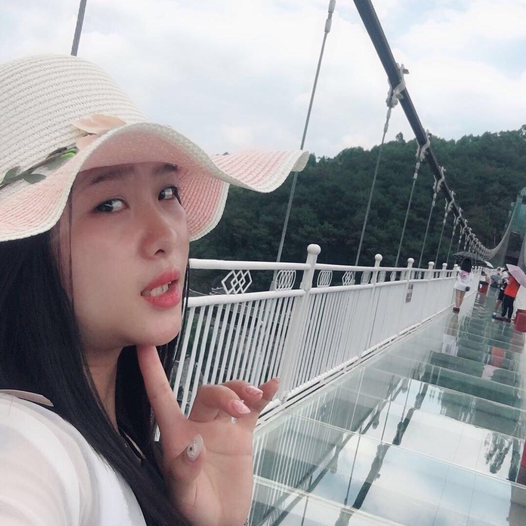 瑝@族太子妃